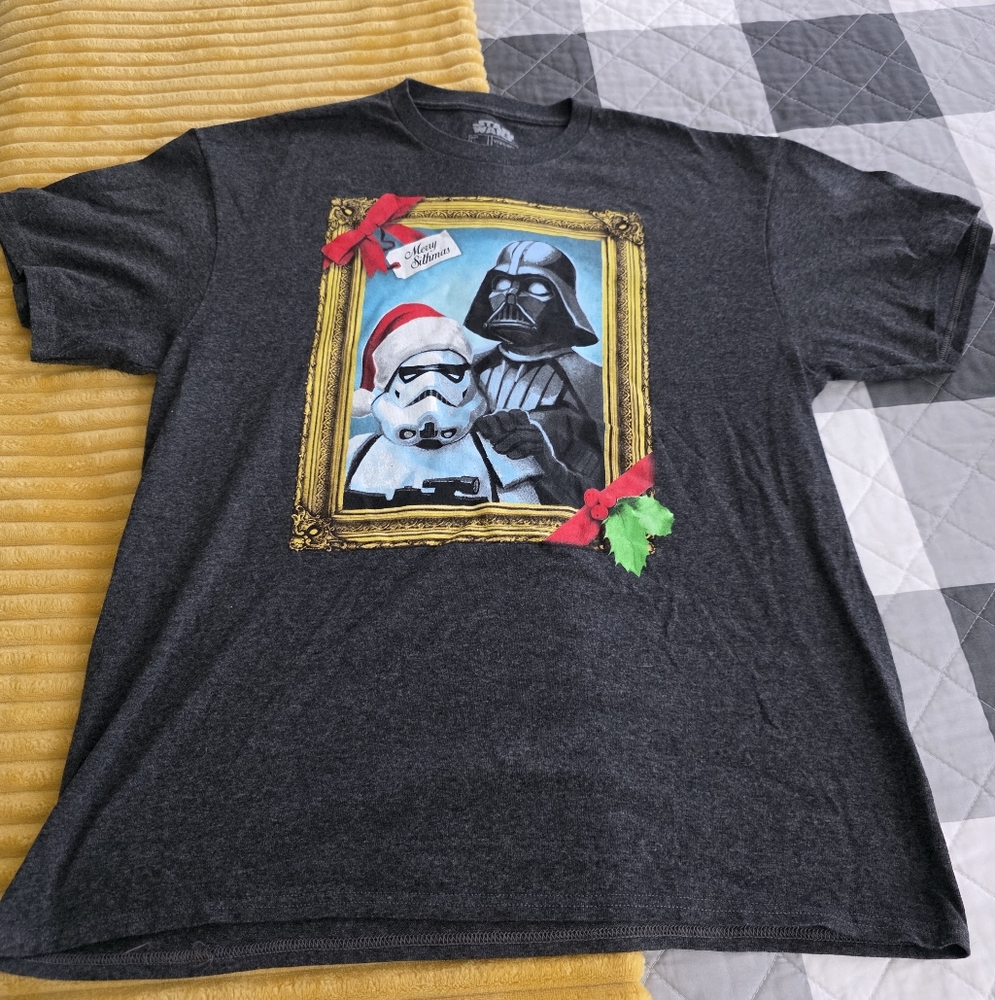Star Wars Charcoal Christmas Tee